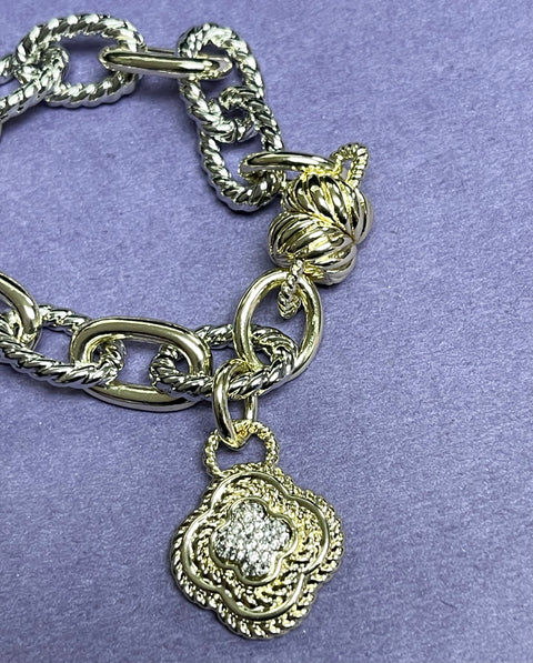 Clever Bracelet