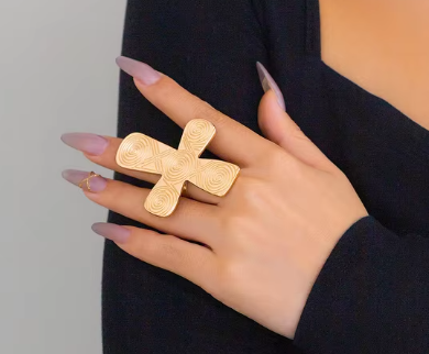 Pray Ring