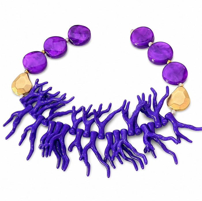 The Vee Necklace