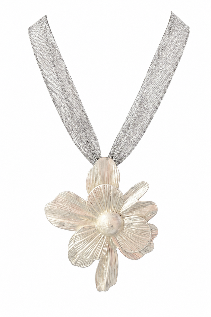 Bloom Necklace