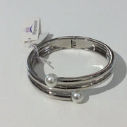 Small pearl silver clasp